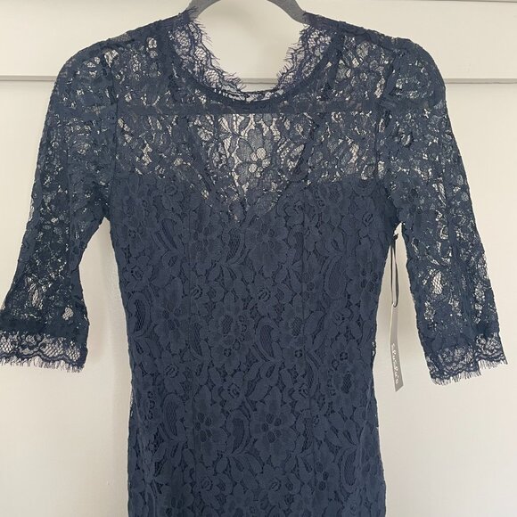 Lulus Lace Maxi Dress in navy - Picture 3 of 15
